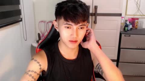 Steph online show from May 17, 6:10 am