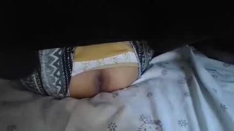 cutebuttbottom online show from May 11, 1:35 pm