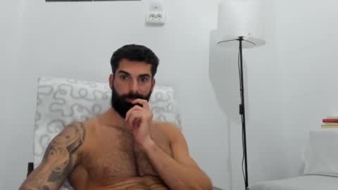 cuteeboy online show from October 29, 2:53 pm