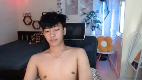 Neil Taylor online show from December 18, 4:25 pm