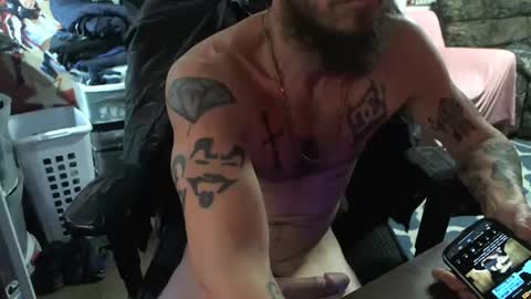 dadddyyycloudy online show from December 23, 9:08 pm