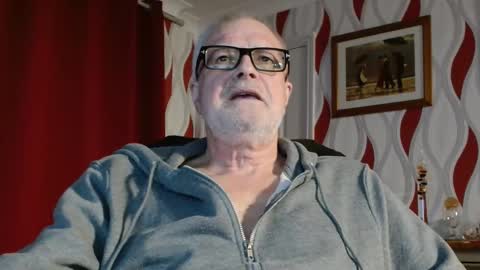 Brian ... online show from February 25, 9:05 pm