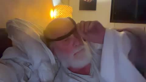 Snapshot of daddy341177 chatting on October 9, 8:52 am daddy341177 online show from October 9, 8:52 am