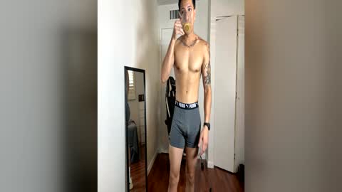 daddyfit95 online show from July 7, 4:55 pm
