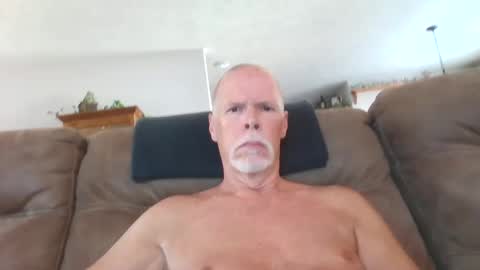 Snapshot of daddysmk chatting on January 25, 4:46 pm daddysmk online show from January 25, 4:46 pm