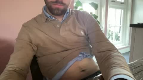 dailybully online show from April 6, 6:25 am