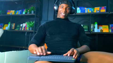 dalton_asher online show from November 12, 9:26 am