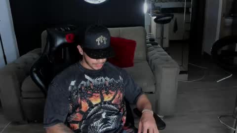 INSTAGRAM  DAMMIANMILLEROFICIAL online show from April 15, 4:45 am