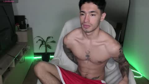 Damon online show from December 15, 10:51 pm