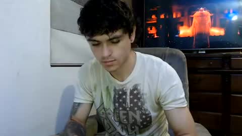 daniel_collins07 online show from July 24, 6:42 am