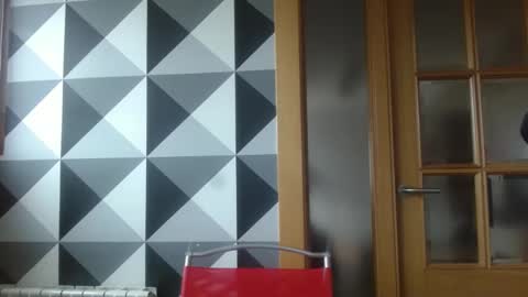 Snapshot of daniel_surfer chatting on December 13, 11:13 am Daniel  online show from December 13, 11:13 am