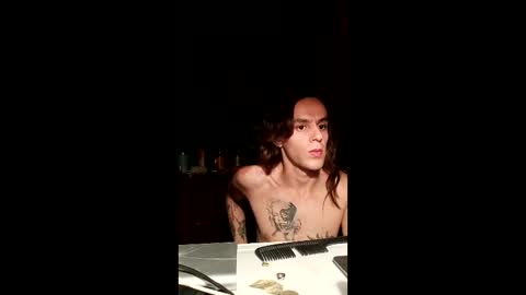 danielledelrey online show from February 15, 7:51 am