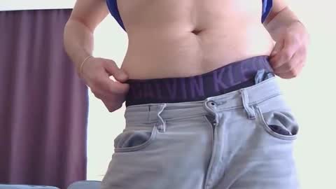 danielthenew1 online show from May 6, 12:28 pm