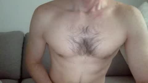 Buzzy online show from December 4, 9:49 am