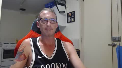 dannozdirekt online show from January 10, 5:17 pm