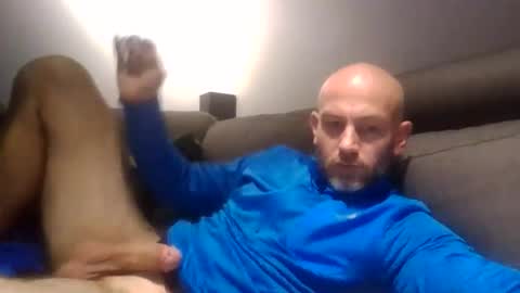 danny81boy online show from November 10, 5:29 pm