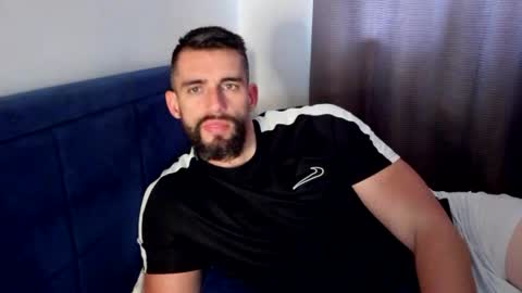 Naughtystr8D online show from October 20, 7:34 am