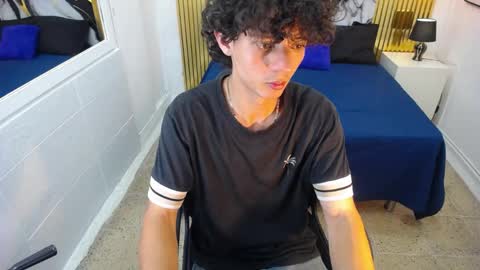 dante_browwn online show from June 4, 2:50 am