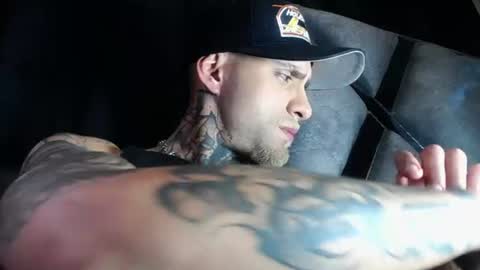 dante_d_angelo_ online show from July 16, 7:37 am