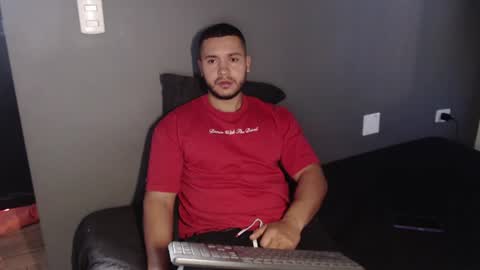 dantebrown1 online show from July 16, 1:07 pm