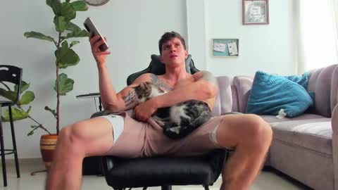 Dante online show from December 18, 6:48 pm