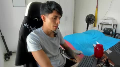X Dante7373574 online show from July 21, 8:11 pm