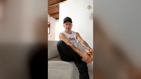dantelaamenaza1020 online show from July 28, 5:34 pm