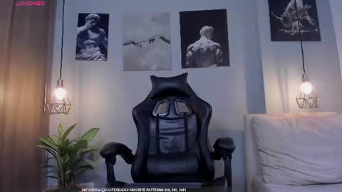 danteread online show from June 18, 9:20 pm