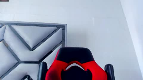 Dante online show from March 31, 7:15 pm