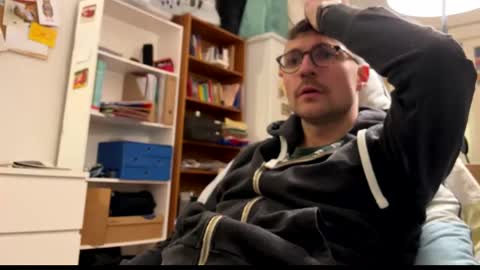 Daniel online show from April 12, 9:05 pm