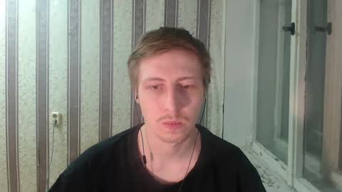 darienlarge online show from February 8, 3:10 pm