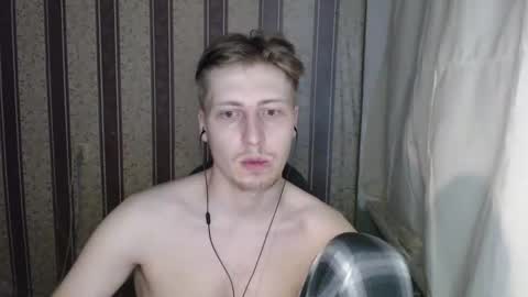 darienlarge online show from February 25, 12:47 am