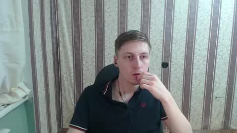 darienlarge online show from March 6, 2:41 am