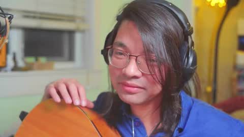 dark jealousisi online show from October 31, 7:23 am