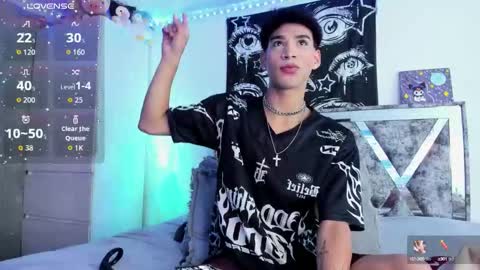 Snapshot of darkboy26_ chatting on October 9, 10:25 pm Blake online show from October 9, 10:25 pm
