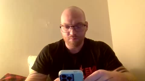 darlcomllc online show from February 11, 1:52 am