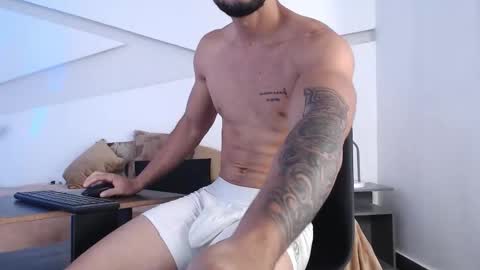 Kael online show from October 31, 2:31 pm