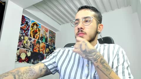 dash lowell   online show from January 11, 7:28 am