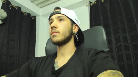 dash lowell   online show from March 11, 2:10 am