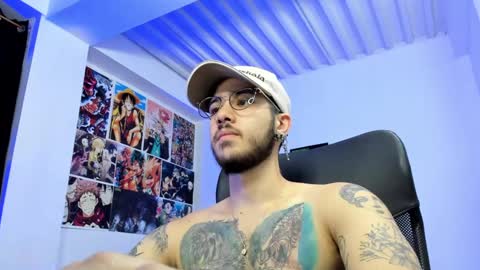 dash lowell   online show from December 12, 9:51 am