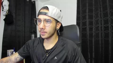 dash lowell   online show from February 16, 6:32 am