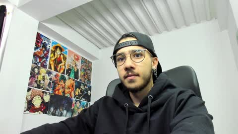 dash lowell   online show from December 20, 11:54 am