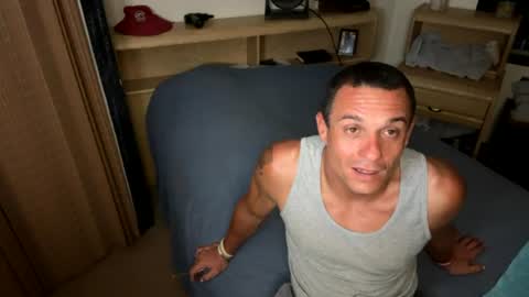dave875126 online show from June 14, 2:24 am