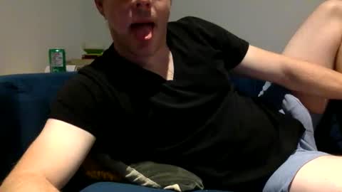 Snapshot of daveb709709709 chatting on October 21, 1:52 am daveb709709709 online show from October 21, 1:52 am