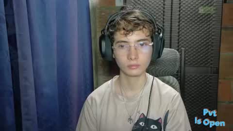 ProgrammerBoy online show from July 24, 2:46 pm