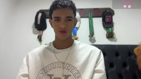 david_hot44 online show from July 30, 1:27 am