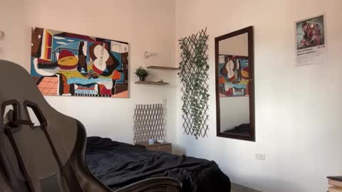 David online show from February 4, 3:51 pm