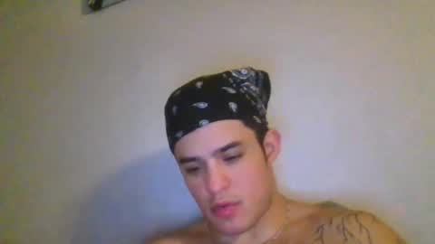 Snapshot of davidfry25 chatting on December 27, 8:02 am davidfry25 online show from December 27, 8:02 am