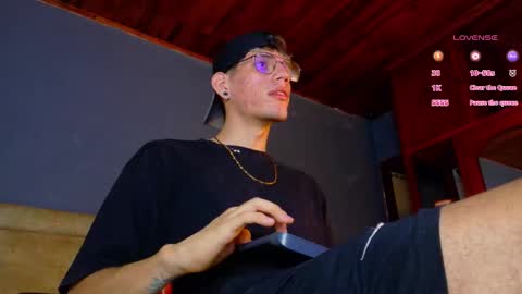 daviid_huge online show from November 16, 1:30 am