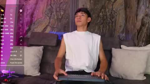 David online show from March 17, 8:22 pm